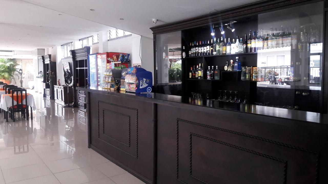 Hotel Cafe Plaza Tuluá Εξωτερικό φωτογραφία