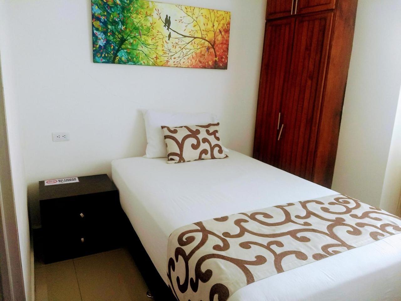 Hotel Cafe Plaza Tuluá Εξωτερικό φωτογραφία